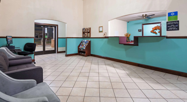 Econo Lodge Inn & Suites Greenville, Varaa Hotelli Greenville Illinois