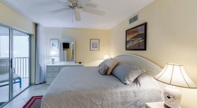 Sanibel Siesta on the Beach Unit 401 2 Bedrooms 2 Bathrooms Condo