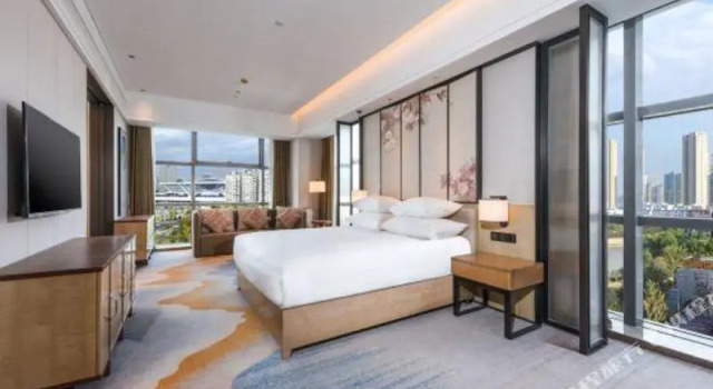 New Century Grand Hotel Ningbo Zhongdu, Забронировать Отель Haishu District Нинбо, рядом с Железнодорожный вокзал Нинбо