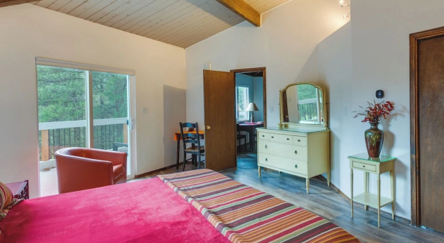 Angel Fire Home w/ Deck ~ 3 Mi to Ski Resort!, Varaa Lomakoti Angel Fire 