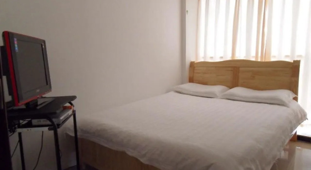 Chuncheng Yijia Inn, Rezerwuj Hotel Hotele w Kunming z parkingiem, Parking