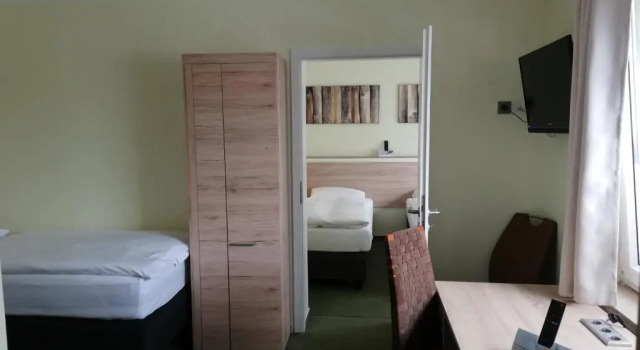 Трёхместный номер Standard Motel de Winter - Motel - Apartmenthaus - Monteurzimmer