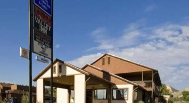 Americas Best Value Inn & Suites-bryce Canyon, Varaa Hotelli Hotellit Garfield County pysäköinnillä, Pysäköinti