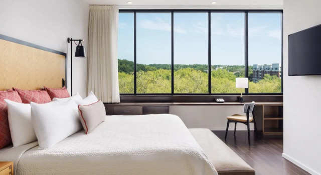 Номер Premium Hotel Indigo Athens - University Area by IHG