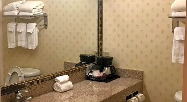 Двухместная студия Country Inn & Suites by Radisson, Hot Springs, AR