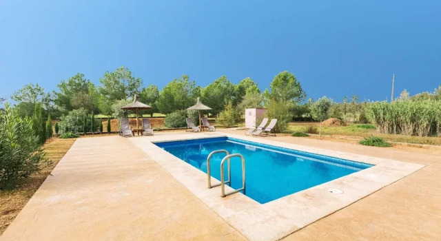 Вилла Sa Cunia in Campos With 3 Bedrooms and 2 Bathrooms
