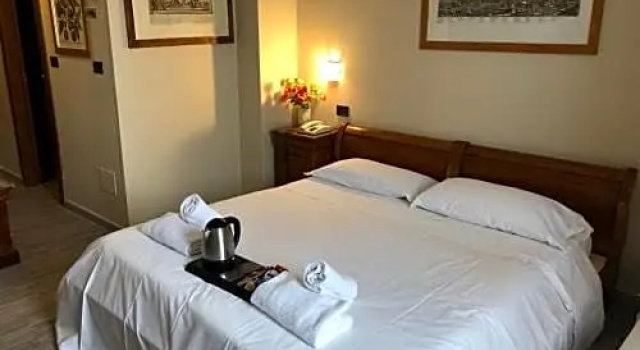 Économie double chambre Ih Hotel Select