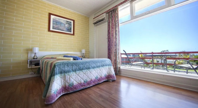 Oyster Court Apartments