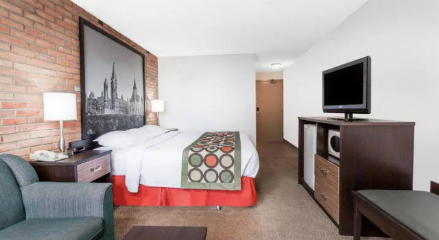 Номер Standard Super 8 by Wyndham Sudbury ON
