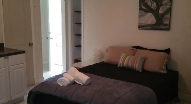 Студия Deluxe Stay Inn