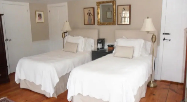 Люкс Standard с 2 комнатами Green Acres B&B