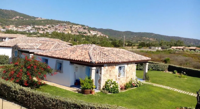 Коттедж с 2 комнатами Casa Vacanze Diaz