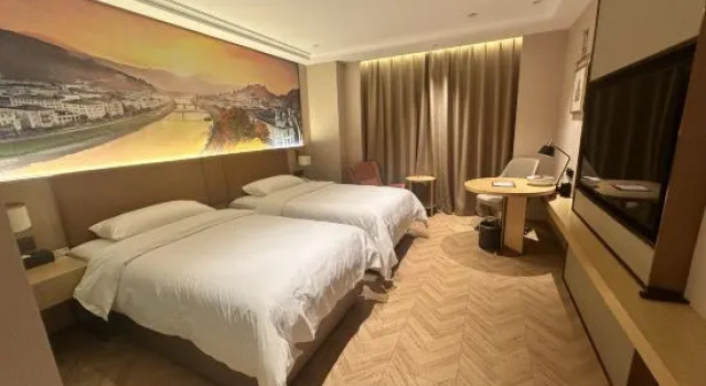 Люкс Deluxe c 1 комнатой Vienna Hotel Guangzhou Panyu Changlong Jinjiang Avenue