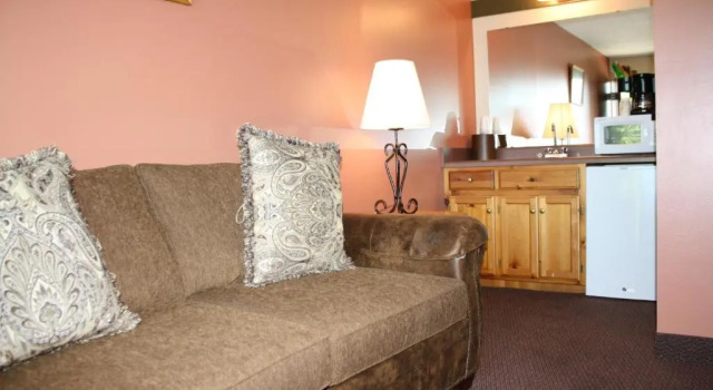 Люкс Standard Outback Roadhouse Motel & Suites Branson
