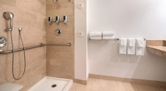 Двухместный номер Standard Four Points by Sheraton - San Francisco Bay Bridge