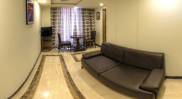 Люкс Executive Hotel Benzz Park Vellore