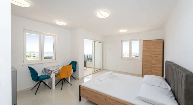 Deluxe Apartment Rita 3
