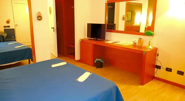 Трёхместный номер Standard с красивым видом из окна Hotel Motel Fiore