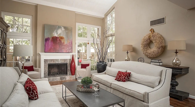 Camelback Mountain 2 BR by Casago