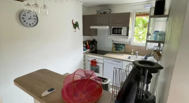 T2 Spacieux, Confort, Piscine & Plage a Sainte-Anne