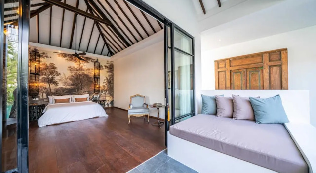 Вилла с балконом Exclusive Villas Complex, 8 BR, Canggu With Staff