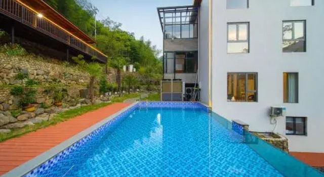 Anji Bajiu Jian · Huanshan View Parent-Child Vacation Homestay (Jiangnan Tianchi Branch), Prenota Hotel Hotel a Huzhou con piscina, Piscina