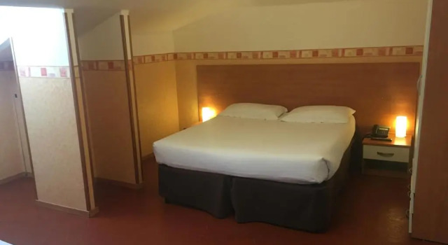 Трёхместный номер Standard Hotel Liberty