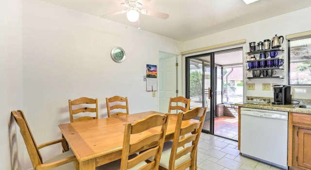 < 1 Mi to Golf: Home w/ Screened Porch in Sun City