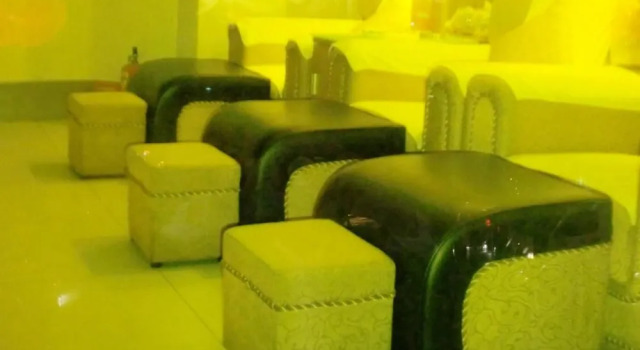 Baoli Business Hotel, Boek Hotel Hotels in Guangdong met parkeren, Parkeren