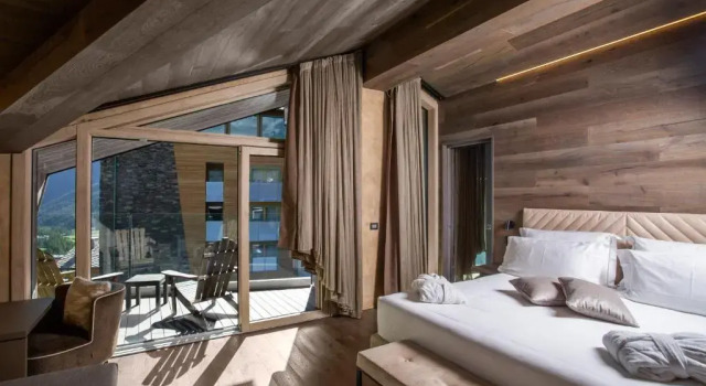 Двухместный полулюкс Bergman Mountain Hotel