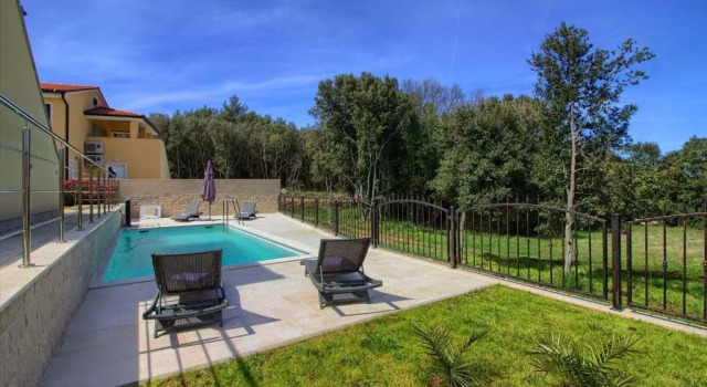 Вилла Luxury Vila compelx Aurora-Mar with 2 pools and 8 bedrooms, 200m from the beach - WiiBuk