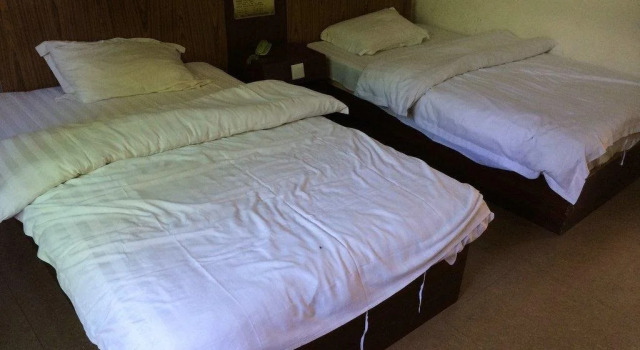 Zhanjiang Jinwan Inn, Boek Hotel Zhanjiang Guangdong