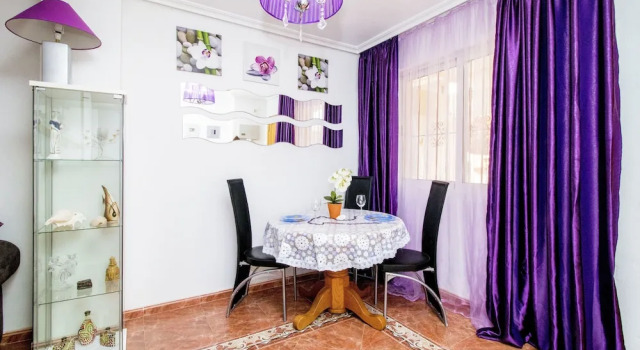 Espanatour Town House Ruslan
