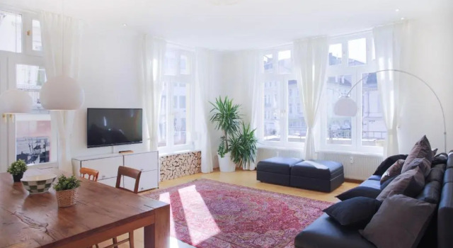 No1 Apartment Baden-Baden, Забронировать Апартаменты/квартира Отели Баден-Бадена с парковкой, рядом с Новый замок Баден-Бадена, Парковка