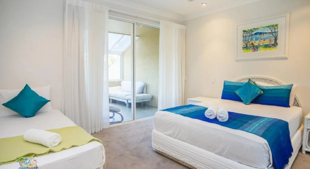 Castaway at the Greens, Book Hotel Hope Island Gold Coast