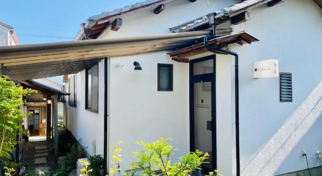 Кровать в общем номере Backpackers Hostel TSUBAMENOYADO