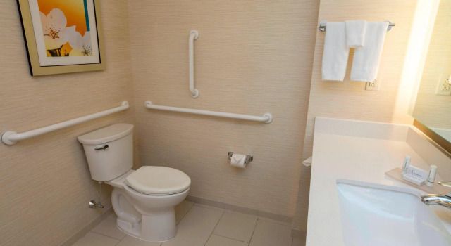 Четырёхместный номер Standard Fairfield Inn & Suites by Marriott Geneva Finger Lakes
