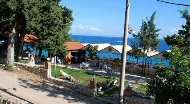 Lodges Shen Nikolla, Réserver Hôtel Hôtels pas chers à Vlorë County