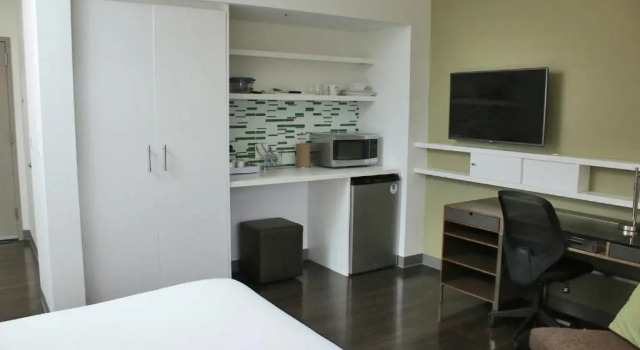 Номер Standard Element by Marriott Miami Doral