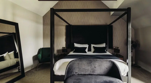 Номер Luxury The Chesterton Hotel
