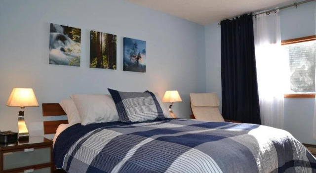 The Pines Bed & Breakfast, B&B, Buchen Sie Bed & Breakfast Revelstoke 