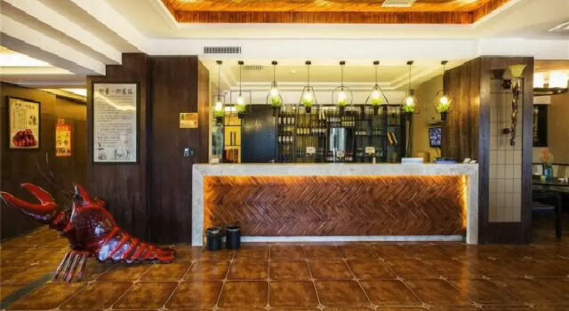 Jinjiang Metropolo Hotel Yining Development Zone, Boek Hotel Yining Xinjiang