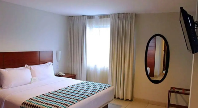 Номер Business Wyndham Costa del Sol Pucallpa