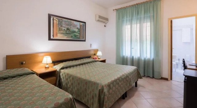 Трёхместный номер Standard Hotel Astor Victoria