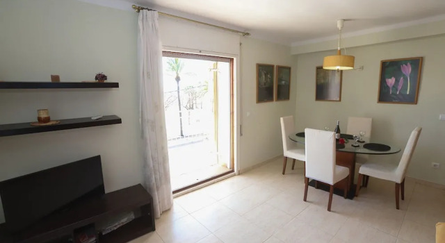 Golondrina, Varaa Hotelli Cambrils El Baix Camp