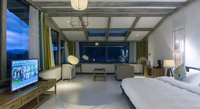 Buddhahood & Lotus Villa