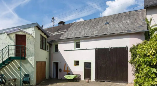 Wohnung am Nurburgring, Rezervați Apartament Drees Rheinland-Pfalz