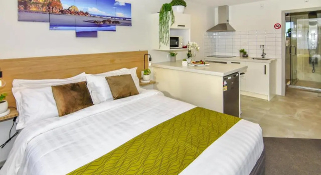 Семейный люкс Newlands Court Motel
