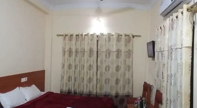 Hotel Daisy Park