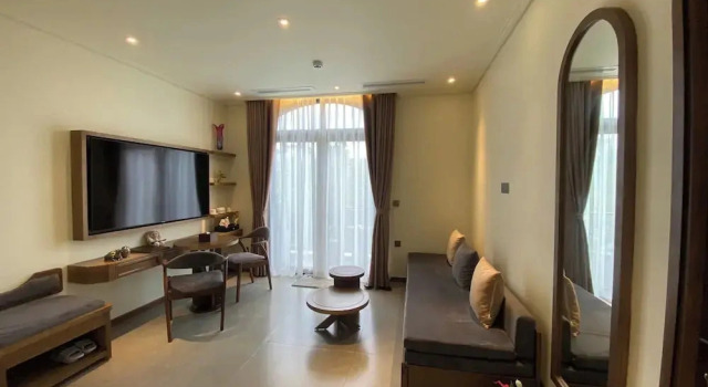 Двухместный люкс Superior с балконом и с видом на сад JB Serviced Apartment Phu Quoc